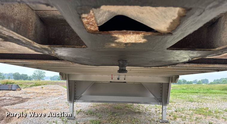 image for item DI9011 2006 Wilson PSADL-400P livestock trailer