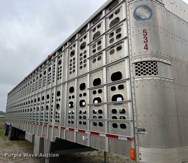 image for item DI9011 2006 Wilson PSADL-400P livestock trailer