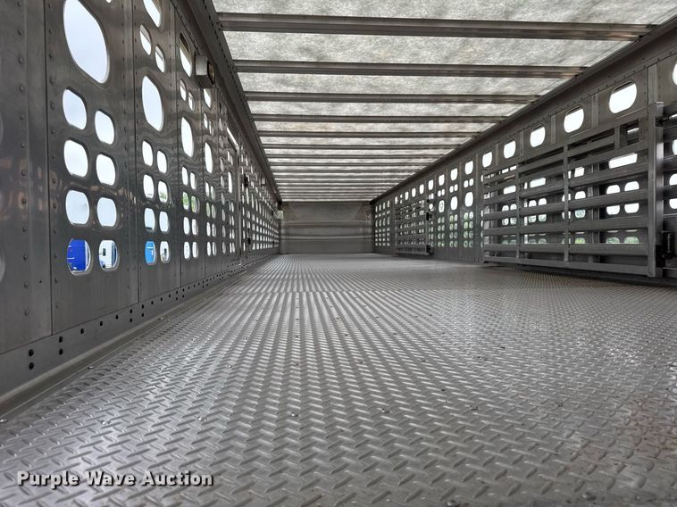 image for item DI9011 2006 Wilson PSADL-400P livestock trailer