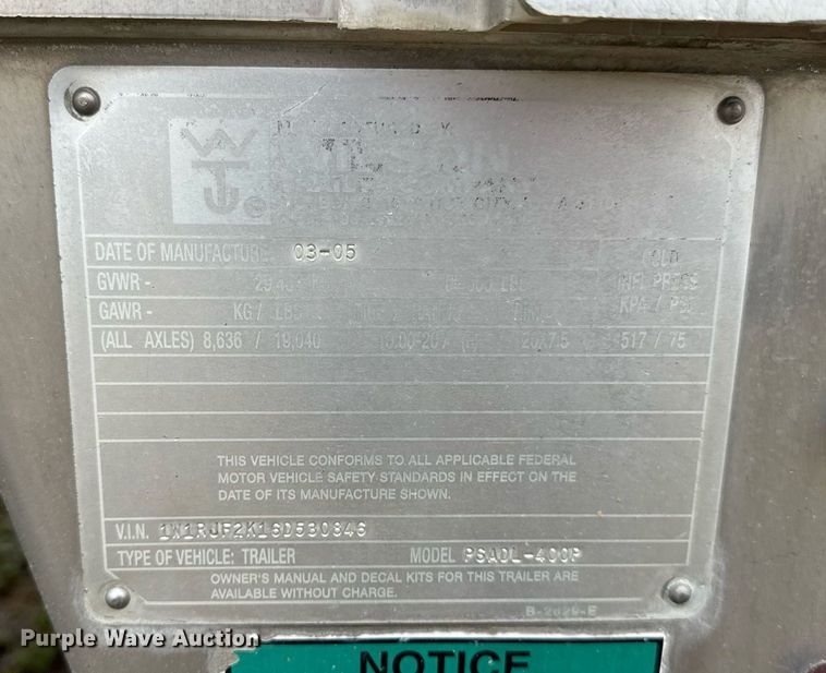 image for item DI9011 2006 Wilson PSADL-400P livestock trailer