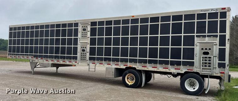image for item DI9038 2008 EBY livestock trailer