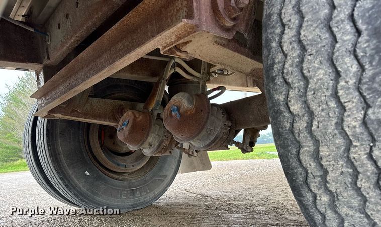 image for item DI9038 2008 EBY livestock trailer