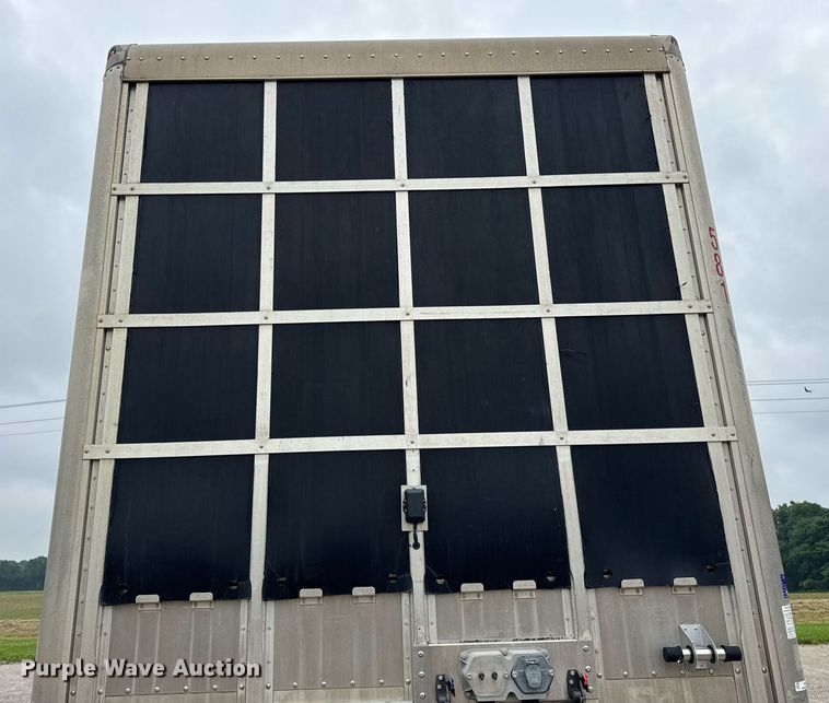 image for item DI9038 2008 EBY livestock trailer