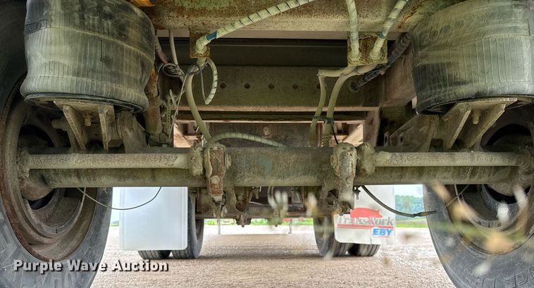 image for item DI9038 2008 EBY livestock trailer