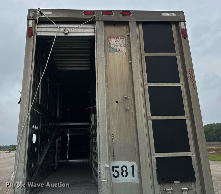 image for item DI9038 2008 EBY livestock trailer