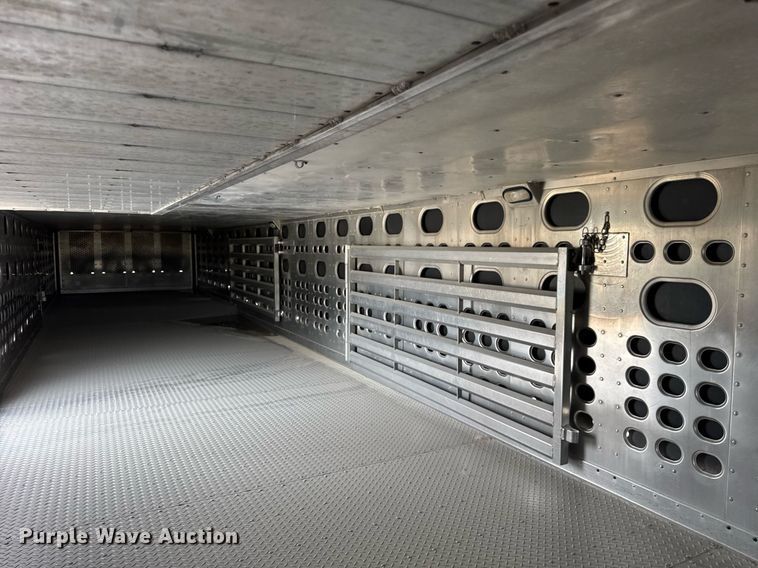 image for item DI9038 2008 EBY livestock trailer