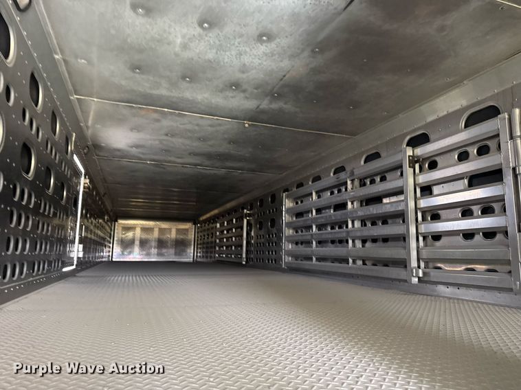 image for item DI9038 2008 EBY livestock trailer