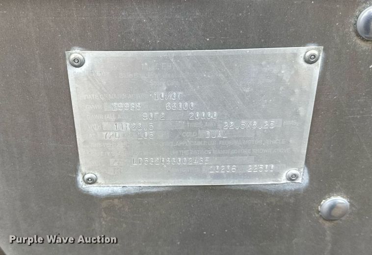 image for item DI9038 2008 EBY livestock trailer