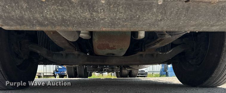 image for item DI9045 2017 Volvo VNM semi truck