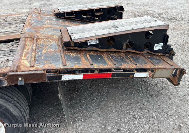 image for item DM5746 2015 Transcraft drop deck equipment trailer
