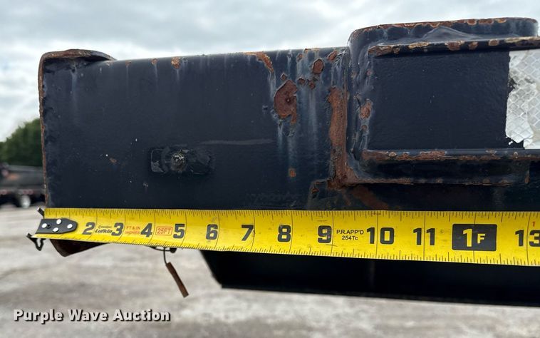 image for item DM5746 2015 Transcraft drop deck equipment trailer