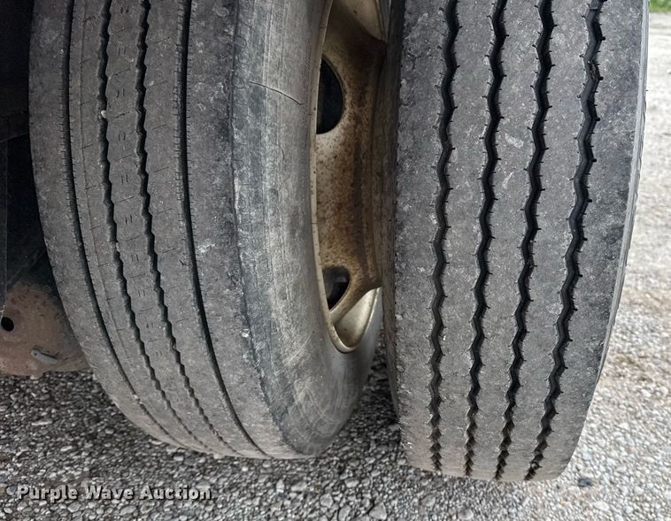 image for item DM5746 2015 Transcraft drop deck equipment trailer