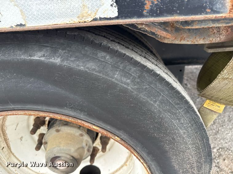 image for item DM5746 2015 Transcraft drop deck equipment trailer