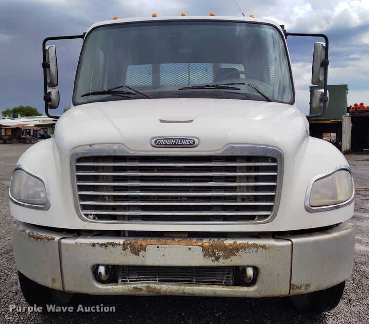 image for item DP4990 2006 Freightliner Business Class M2 dump flatbed truck