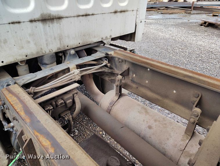 image for item DP4990 2006 Freightliner Business Class M2 dump flatbed truck