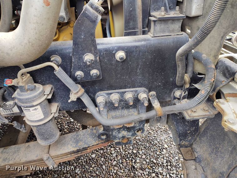 image for item DP4990 2006 Freightliner Business Class M2 dump flatbed truck