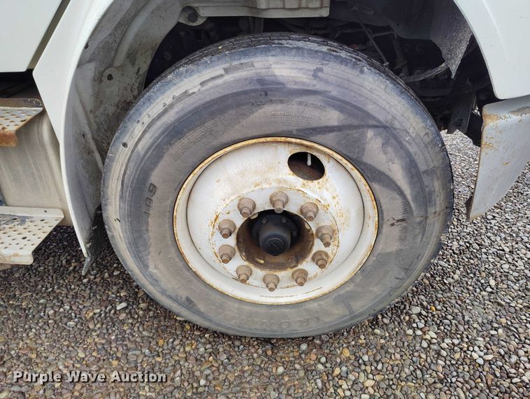 image for item DP4990 2006 Freightliner Business Class M2 dump flatbed truck