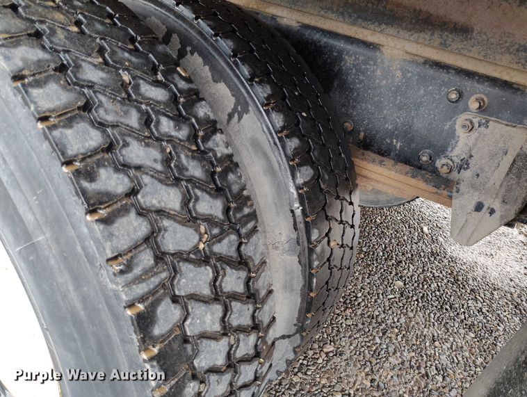 image for item DP4990 2006 Freightliner Business Class M2 dump flatbed truck