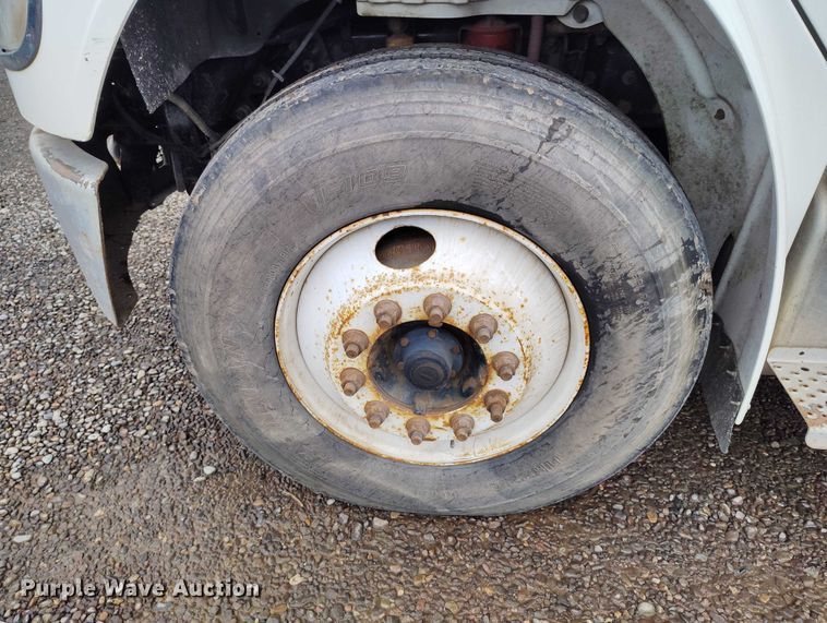 image for item DP4990 2006 Freightliner Business Class M2 dump flatbed truck