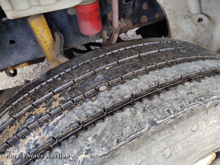 image for item DP4990 2006 Freightliner Business Class M2 dump flatbed truck