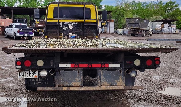 image for item DP4991 2007 International 4300 rollback truck