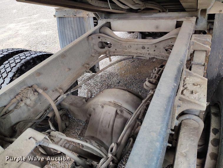 image for item DP4991 2007 International 4300 rollback truck