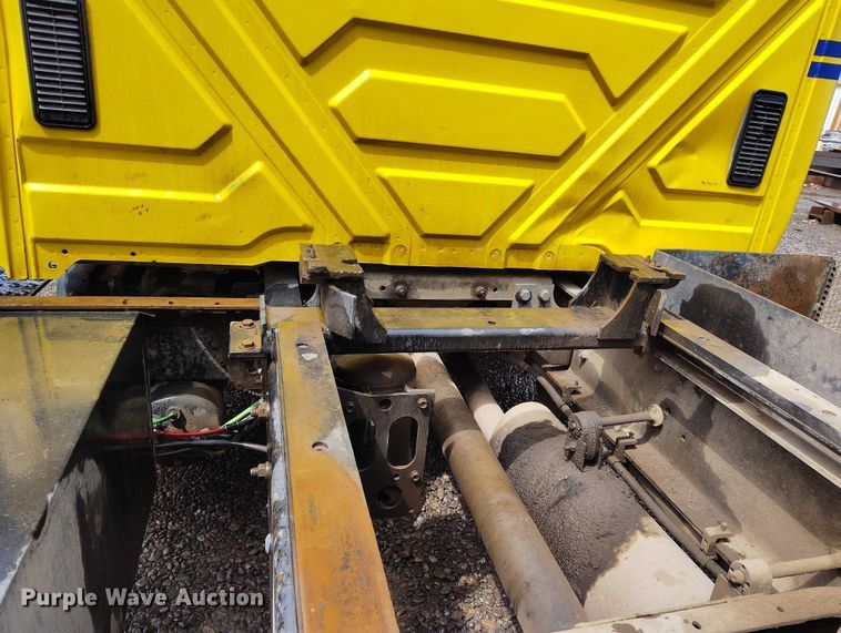 image for item DP4991 2007 International 4300 rollback truck