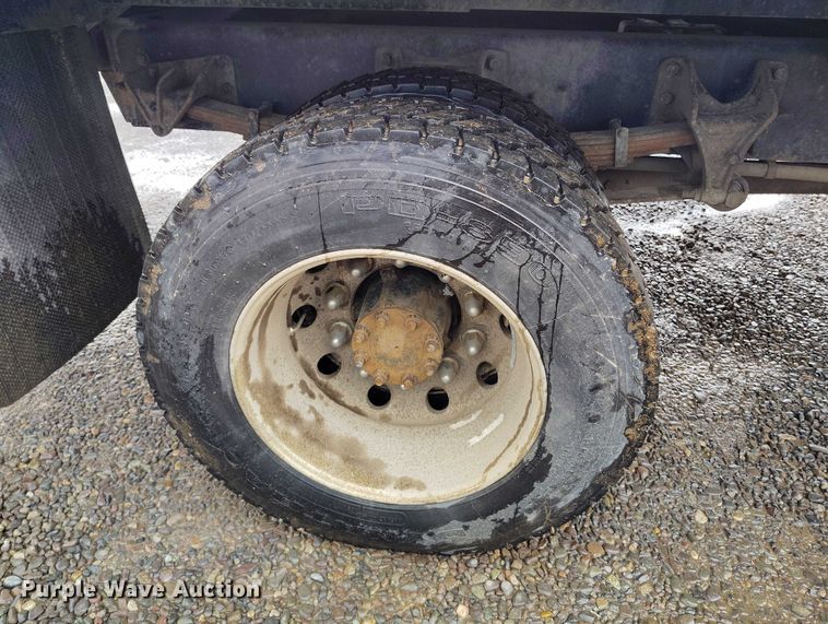 image for item DP4991 2007 International 4300 rollback truck