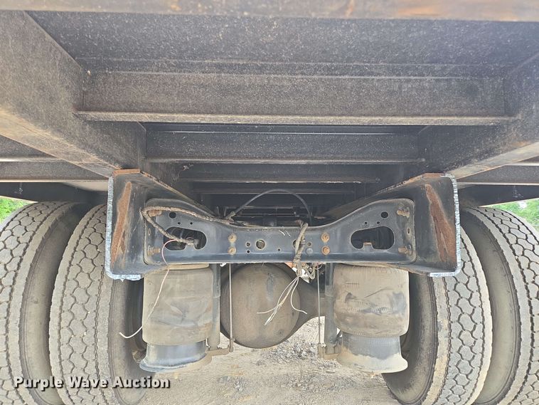 image for item DP6383 2005 Ford F750 Super Duty flatbed truck