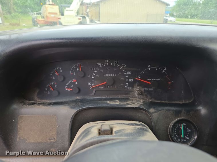 image for item DP6383 2005 Ford F750 Super Duty flatbed truck