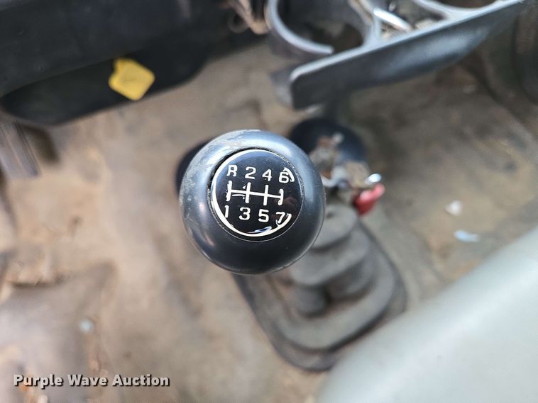 image for item DP6383 2005 Ford F750 Super Duty flatbed truck