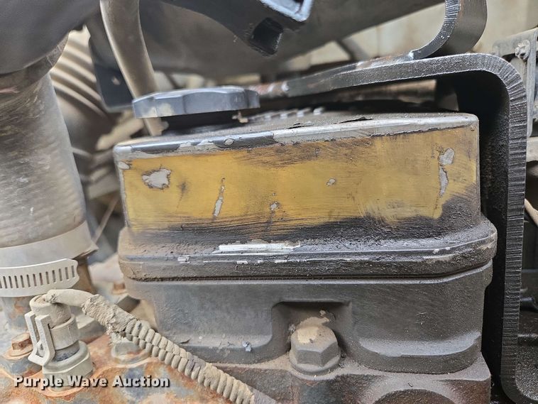 image for item DP6383 2005 Ford F750 Super Duty flatbed truck