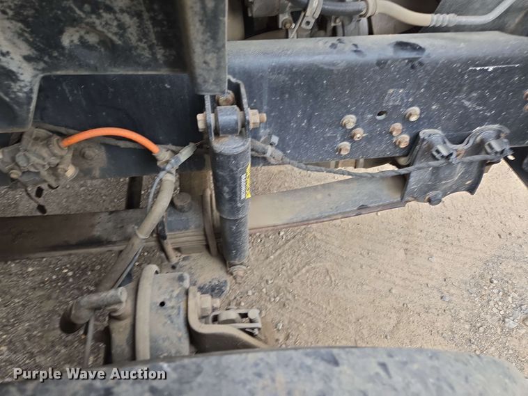 image for item DP6383 2005 Ford F750 Super Duty flatbed truck