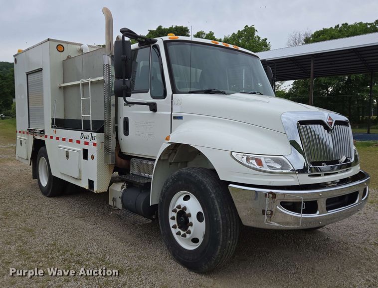image for item DP6399 2014 International 4400 sewer jetter truck