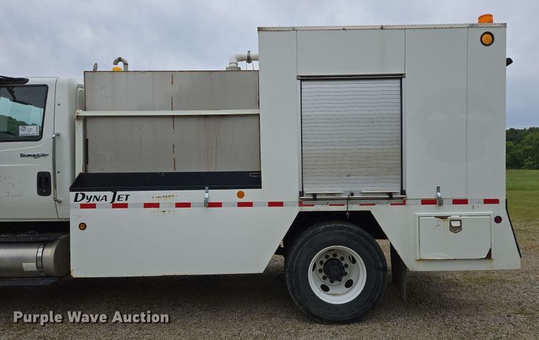 image for item DP6399 2014 International 4400 sewer jetter truck