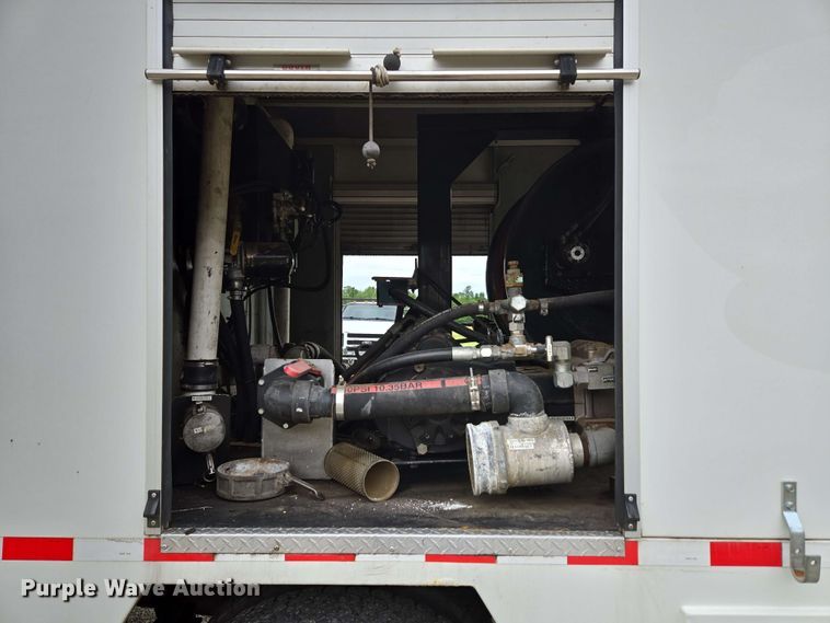 image for item DP6399 2014 International 4400 sewer jetter truck