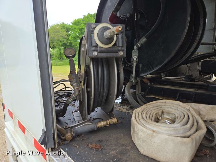 image for item DP6399 2014 International 4400 sewer jetter truck