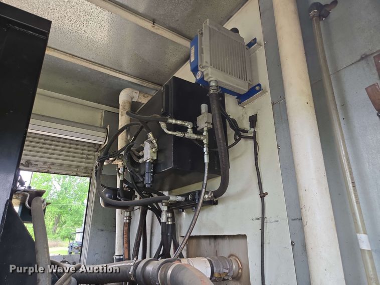 image for item DP6399 2014 International 4400 sewer jetter truck