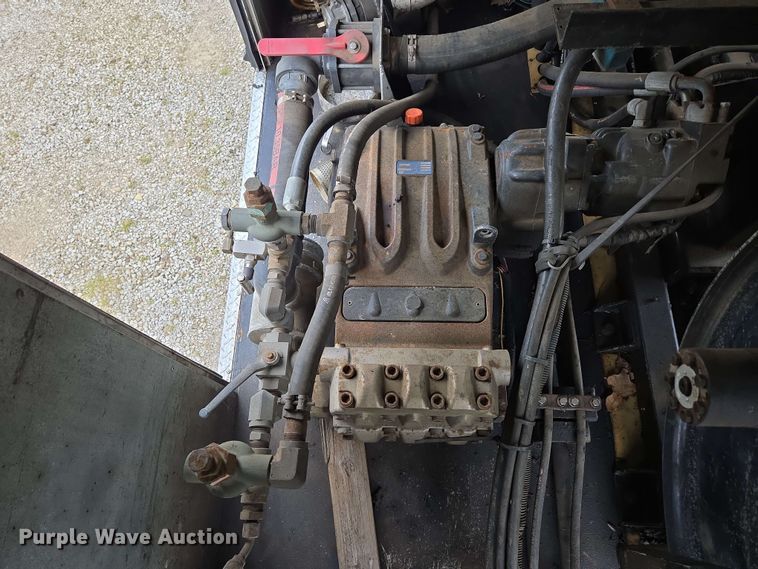 image for item DP6399 2014 International 4400 sewer jetter truck