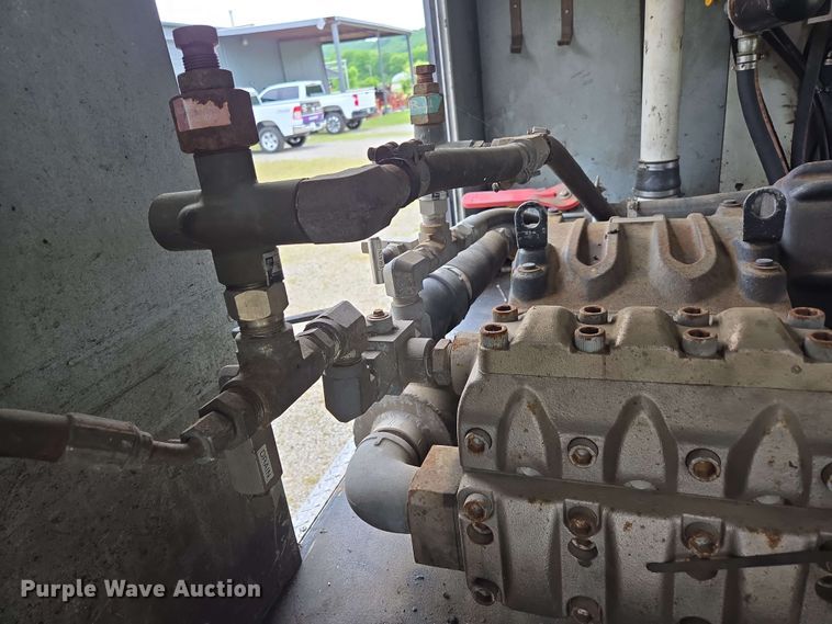 image for item DP6399 2014 International 4400 sewer jetter truck