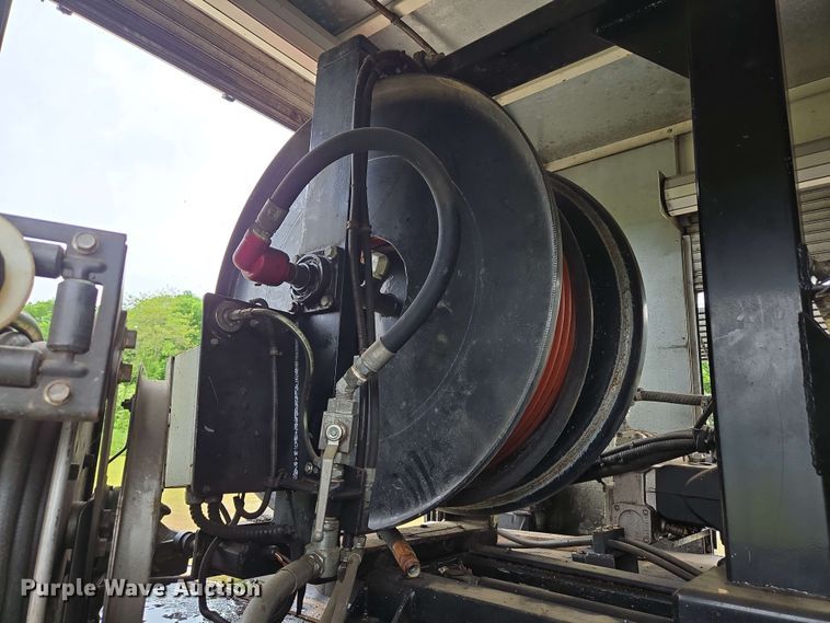 image for item DP6399 2014 International 4400 sewer jetter truck