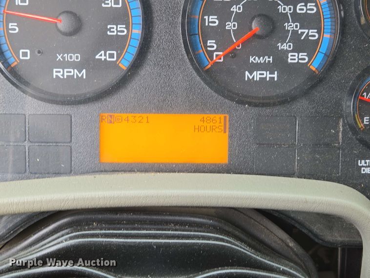 image for item DP6399 2014 International 4400 sewer jetter truck