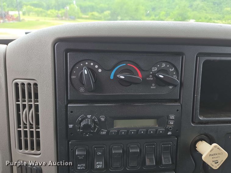 image for item DP6399 2014 International 4400 sewer jetter truck