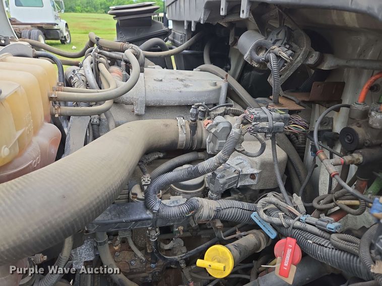 image for item DP6399 2014 International 4400 sewer jetter truck