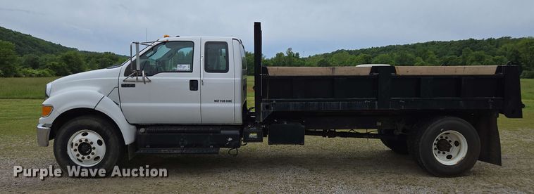 image for item DP6402 2011 Ford F750 Super Duty Ext. Cab dump flatbed truck
