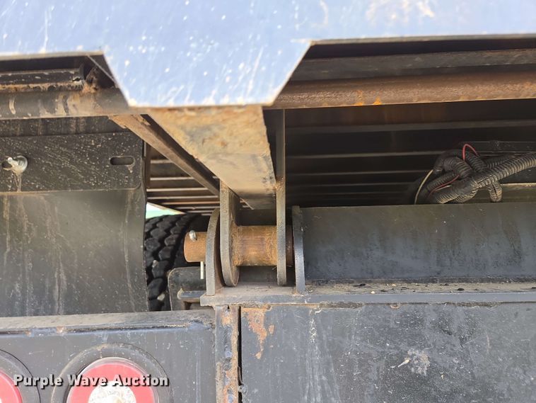 image for item DP6402 2011 Ford F750 Super Duty Ext. Cab dump flatbed truck