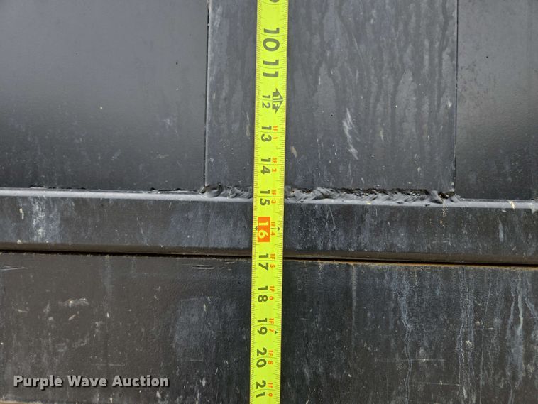 image for item DP6402 2011 Ford F750 Super Duty Ext. Cab dump flatbed truck