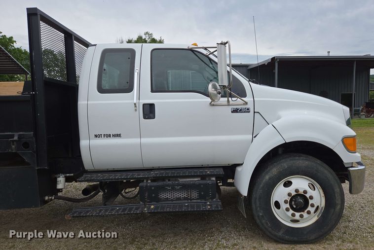 image for item DP6402 2011 Ford F750 Super Duty Ext. Cab dump flatbed truck