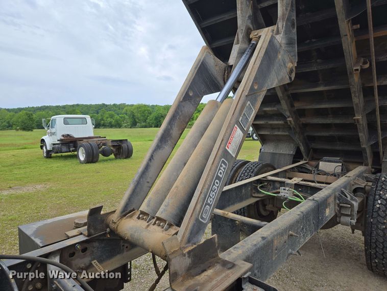 image for item DP6402 2011 Ford F750 Super Duty Ext. Cab dump flatbed truck