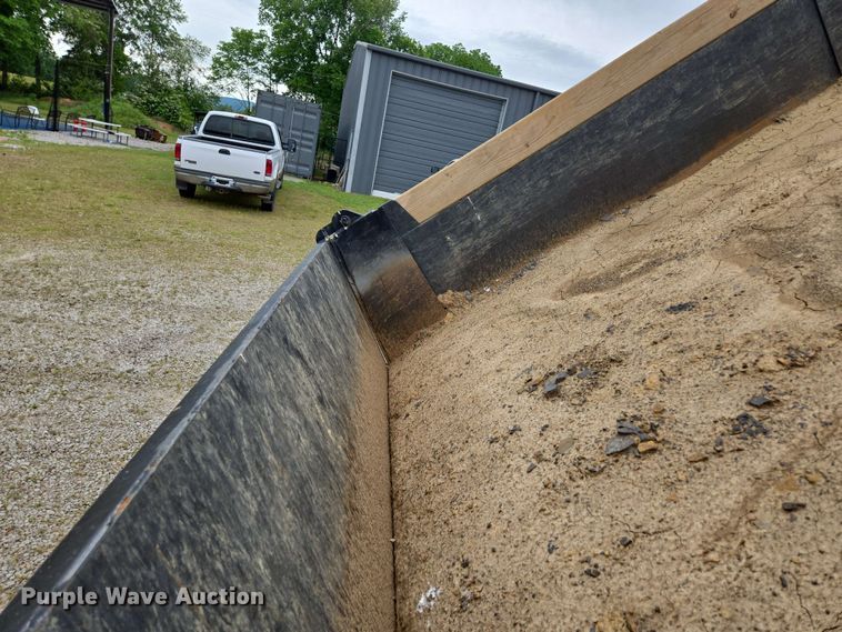 image for item DP6402 2011 Ford F750 Super Duty Ext. Cab dump flatbed truck